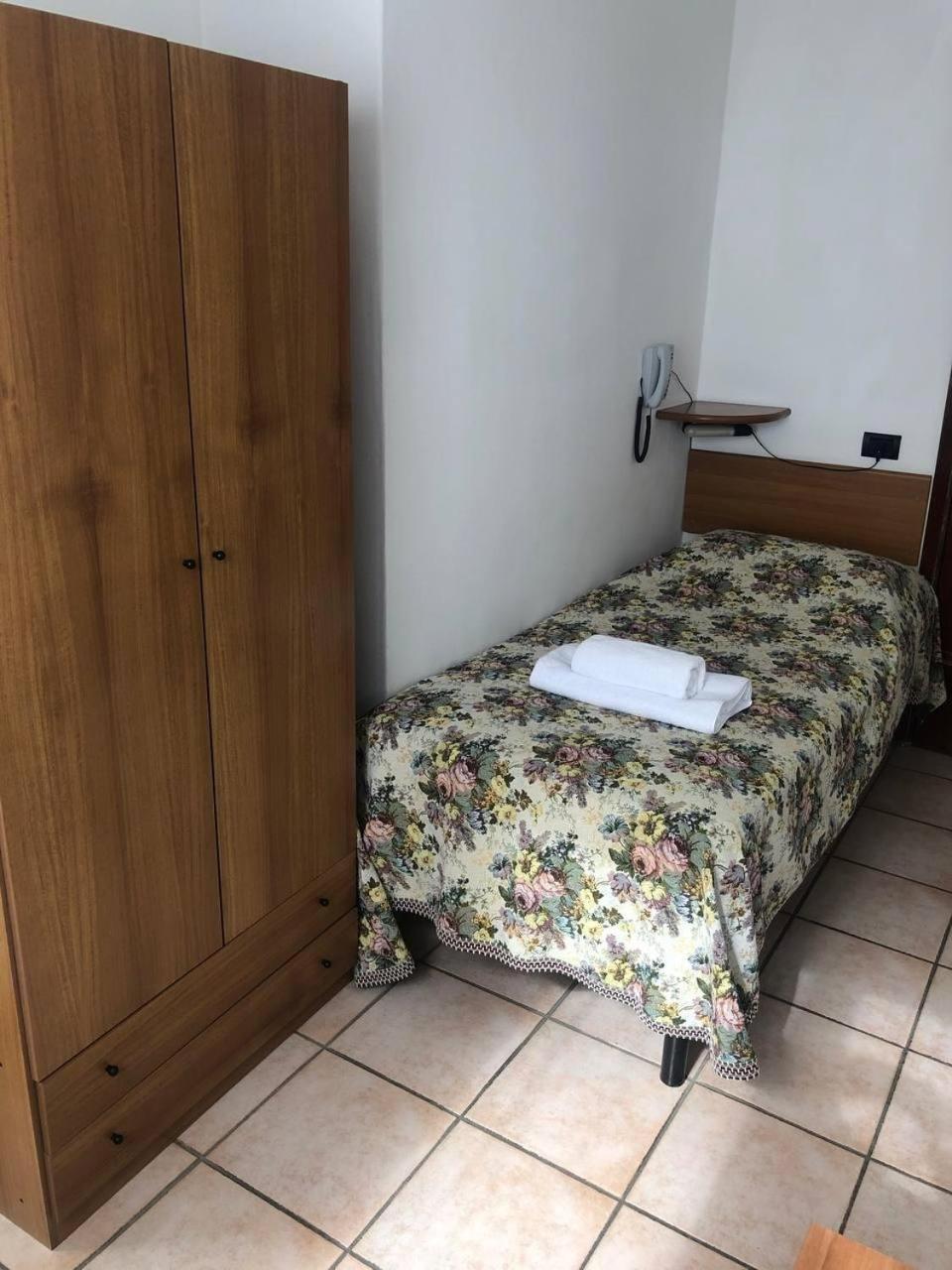 Be Me Hotel Helvetia Tabiano Terme Exterior foto